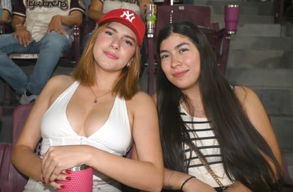 Sofía, Pamela y Ricardo.