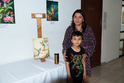 María de Jesús Flores y Lían Daniel Velasco.