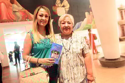 Karla Arias y María Elena Gamboa.
