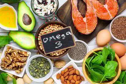 Con cambios simples en tu dieta, como incluir avena, legumbres y aguacate/ Especial