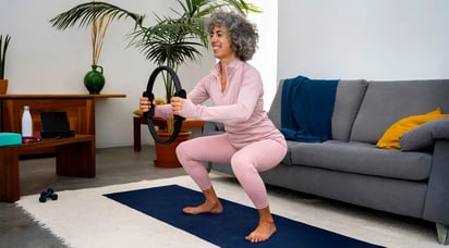 Fortalecer el cuerpo a partir de los 50 es posible con ejercicios adaptados/ Especial