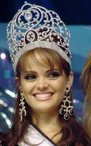 Marisol fué coronada la noche del 6 de Septiembre como la reina de belleza del país.