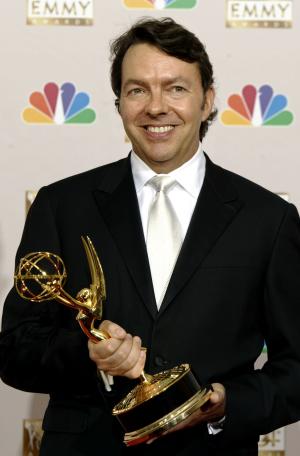El Director Alan Ball, mejor director de seria de drama  por