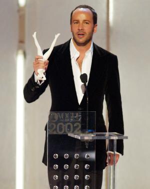El diseñador del año resultó ser Tom Ford, por sus creaciones de GUCCI.