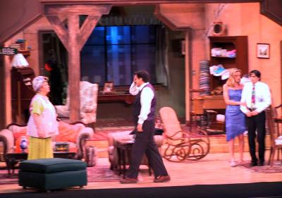 La puesta en escena *Quiero pero no puedo* arrancó carcajadas a los laguneros