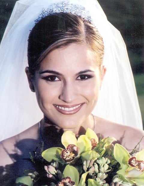Srita. Cristina Montoya Valdés contrajo matrimonio religioso con el Sr. Hugo Garza Gutiérrez.