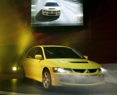 El Mitsubishi Lancer se muestra en Los Ángeles va de los 0 a los 60 kms en menos de 5 segundos