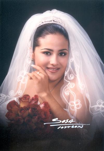 Srita. Alejandra Reyes Franco unió su vida a la de Edgar Omar Estrada el 11 de enero de 2003