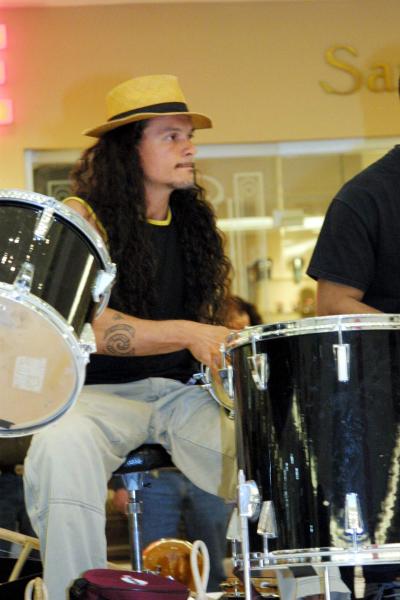 Torreón y Monterrey son las únicas ciudades del país donde Urban Tap presentará su show; laguneros y regios serán testigos del también llamado teatro Mágico, el cual fue creado por Tamango inspirado en las cadencias rítmicas de los sonidos globales de la calle.