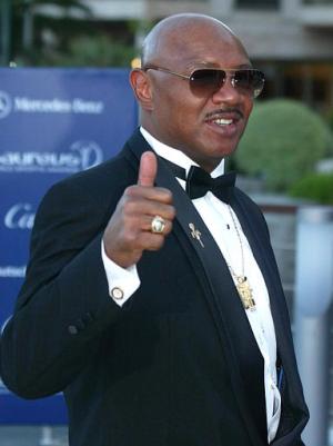 El campeón de box Marvin Haglera su llegada a los premios Laureus Sport Awards 2003.