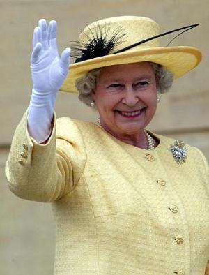 Medio siglo después, los británicos son más prósperos, multiculturales y avanzados tecnológicamente, pero son mucho menos reverentes hacia la monarquía.