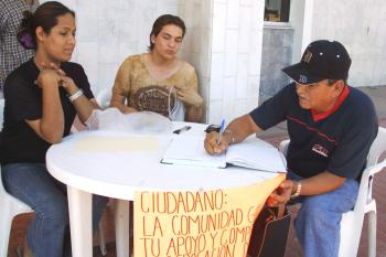 Aparte y si a algún ciudadano le interesa conocer acerca de este artículo, lo resumen en dos aspectos: “Sólo queremos que nos permitan vestirnos como queremos, de acuerdo a nuestras preferencias y que no se nos obligue a practicarnos exámenes de VIH, sólo por nuestra apariencia y de manera injustificada”. 

La explicación va más allá de ser necesario: “No somos delincuentes, tenemos derechos, trabajamos, pagamos impuestos y nos gusta divertirnos. El ser gay no es sinónimo de prostitución ni delincuencia”.