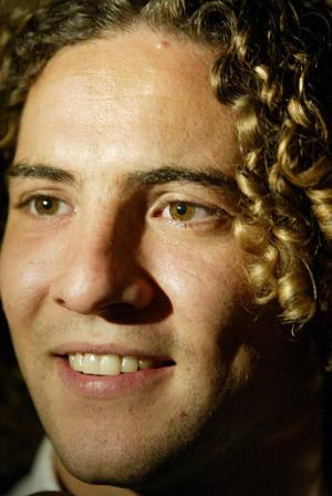 La joven estrella española David Bisbal, el brasileño Alexandre Pires, el cubano Paquito D'Rivera, la puertorriqueña 'La india' y el guatemalteco Ricardo Arjona se hicieron con dos nominaciones.