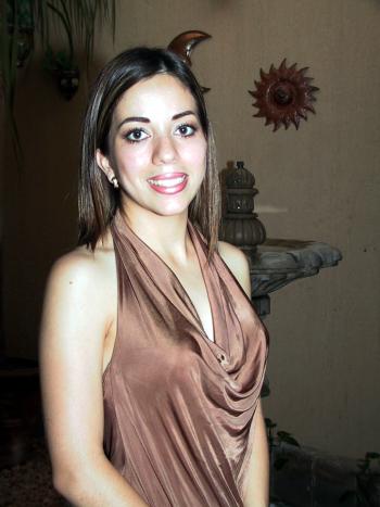 Ana Tere García Martínez fue despedida de su soltería con un convivio