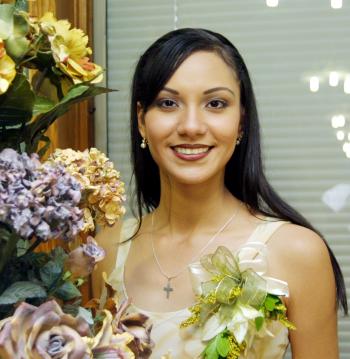 Karla Verónica Lozano Vázquez contraerá matrimonio el próximo mes.