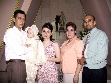  09 agosto 

Recibió el sacramento del bautismo el niño DIego Plascencia lo acompañan sus papás Mitzky Plascencia y Laura Fernández y sus padres Nancy y Carlos Graciano.