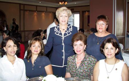 Lety de Contreras, Rosario de Martínez, Lupita de Goytortua, Lucía Martínez de Méndez, Yolanda de Pedroza y Sandra Medina