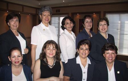  15 de agosto 
 Jose de Ruiz, Nora de González, Chela de Román, Lupita Caballero de Backmann, Cony de López, Rosario de Herrera, Lucero de Méndez, Pera de Olvera y Elvita de González