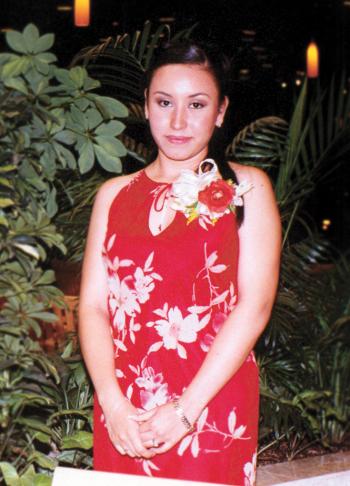 Elba Edith Ramírez Cárdenas en su primera despedida de soltera, ella se casará con Jonatan Valenzuela Sánchez el 23 de agosto.