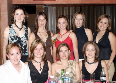  19 de agosto


Rita Agüero con algunas de las amistades a su primera despedida de soltera, Marcela Pereyra, Blanca Ramírez, Cecy Vidaña, Karla Contreras, Lorena Tinoco, Luly López, Illeana Dávilda y Marcela Pérez.