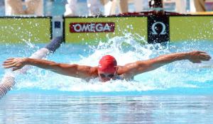 El nadador mexicano Joshua Illica calificó a la final de 100 metros mariposa en las actividades de natación.