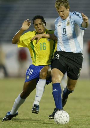 Argentina ganó la medalla de oro al derrotar a Brasil 1-0.