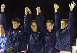 El equipo de 4 x 100 de EUobtuvo la medalla de oro en esta modalidad.