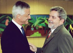 El presidente de Brasil, Luiz Inácio Lula da Silva, lamentó hoy la muerte del representante de la ONU en Iraq, el diplomático brasileño Sergio Vieira de Mello, ocurrida en un atentado en Bagdad, y decretó luto oficial de tres días.