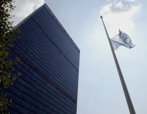 Cerca de trescientos empleados de la ONU trabajan actualmente en Irak, pero no todos se encontraban en las oficinas del hotel, sino que muchos estaban destacados en otras ciudades.