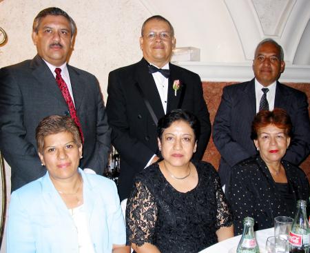  02 de septiembre  
Señores Gabriel Santiago y Amabilia Olague, Evaristo Olague, Laura R. de Olague, Aurelio Alvarado y Carmen de Alvarado.