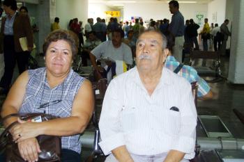 Alberto Delgado y su hija Antonieta Delgado viajaron  a La Paz B.C.