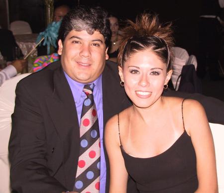 Yahualli Campos y Maricela Cañedo.