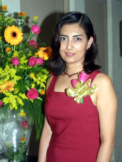 Silvia Azucena Ortiz Reynoso en su fiesta de despedida de soltera.