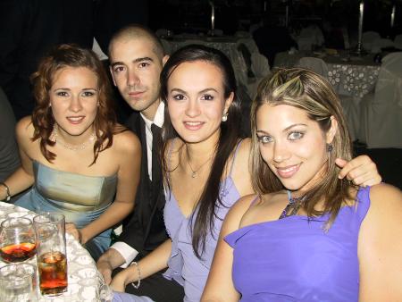 Arlette Maycotte, Adrián Aguilera, Érika Wolff y Belinda Nahle.