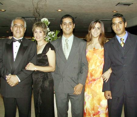  27 de septiembre 

Ricardo Mery, Coty Reyna de Mer, Damiez Mery, Lety Galván y Fernando Mery.