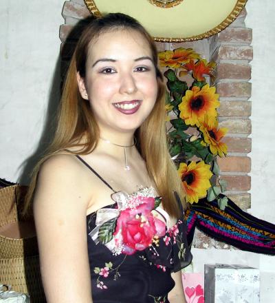  28 de septiembre 
Victoria Ortega Puente en su primera despedida de soltera.