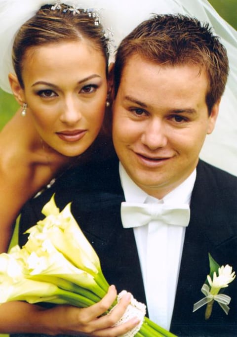 Sr.Antonio Gilio Hamdan y Srita. Ana Carmen García Madero recibieron la bendición nupcial en la capilla del Rosario de Parras Coah., el 16 de agosto de 2003.