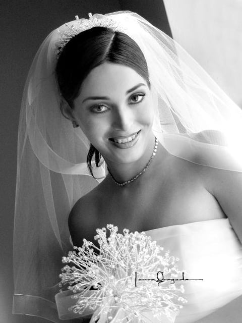Lic. Rocío Camacho Macías el día de su enlace nupcial con el Lic. Jorge Nieto Zúñiga.


Estudio: Laura Grageda 