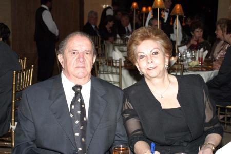 Señores Quintín Ruiz y Gloria H. de Ruiz.