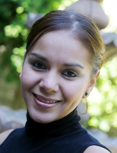31 de octubre
Gabriela Moreno Gutiérrez candidata a reina de la UA. d C.