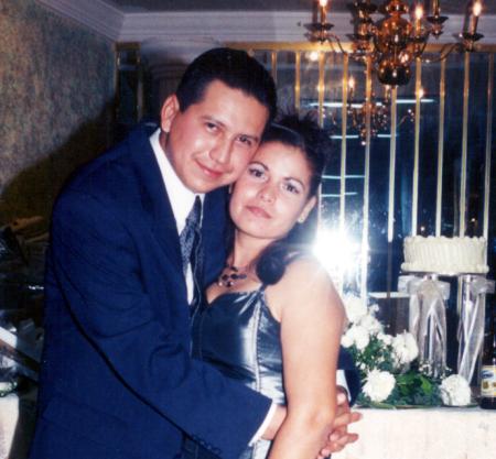 Luis Rioberto Rodríguez González y Mireya López de Rodríguez.