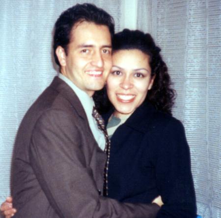 Óscar Mota Lesprón y María Arias Santoyo festejaron su segundo aniversario de boda el 27 de octubre.
