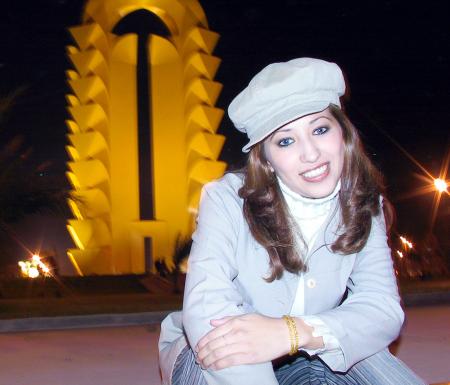 Señorita Aby Rivera.