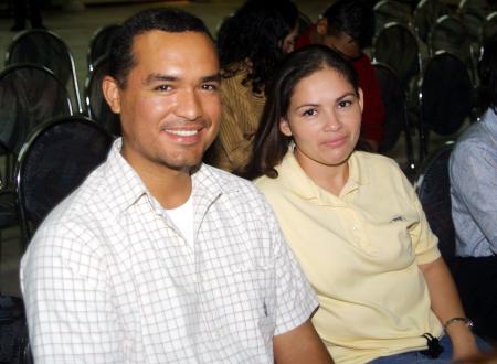 Omar Sánchez y Maribel Oropeza.