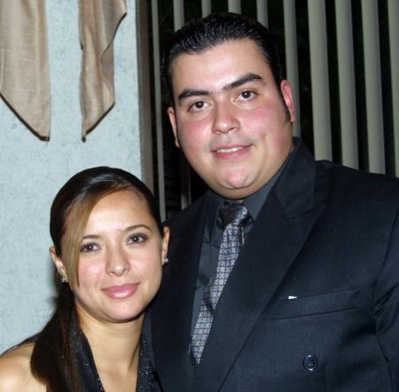 Nidia Aguilar de Mejía y Gustavo Mejía Gutiérrez captados en pasado festejo.