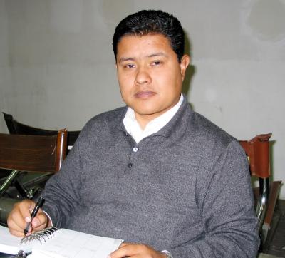  21 de noviembre 
Por asuntos de negocios, llegó procedente de Monterrey Antonio Dorantes.