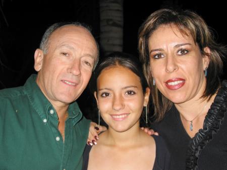 Mario Alberto Carrillo, Nenabel González de la Garza y María Inés Carrillo Gómez.