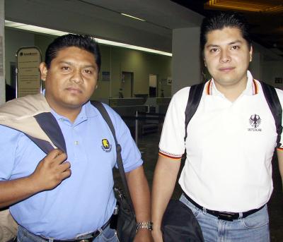  27 de noviembre  
Javier Martínez y José Luis Juárez retornaron a Veracruz.