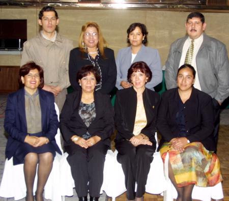 04 de diciembre 

Fueron captados en pasado acontecimiento María Esther Cabral, Imelda Sánchez, María del Socorro González, Lidia Ramírez, Guillermo Moreno, Ana Ruth García, Juana Escárcega y Víctor Segovia.
