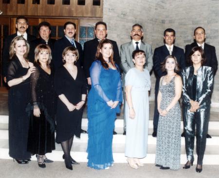 Alfredo y Ofelia Maldonado; Charmaine y Pepe Meza; Alberto y Julia Castañeda; Alfonso y Mónica López; Fernando y Leny Juan Marcos; Miguel y Cecy del Hoyo; Jorge y Martha Ortega.